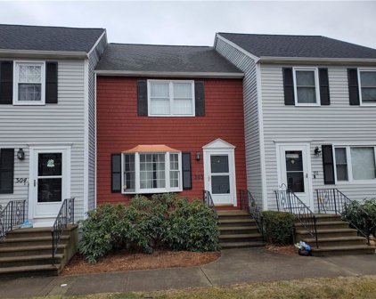1175 Diamond Hill  Road Unit 303, Woonsocket