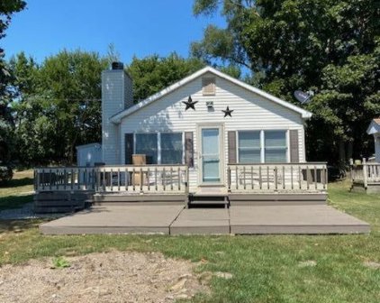 145 Waffle Point, Coldwater