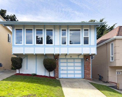 8 Christopher CT, Daly City
