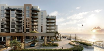 140 Boardwalk Unit #909, Long Beach