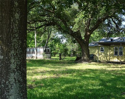 126 N Hardeman Street, Sealy