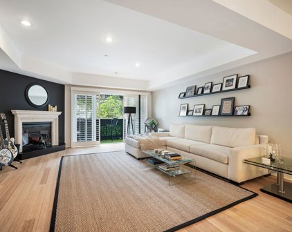 2101 S Beverly Glen Blvd Unit 204, Los Angeles