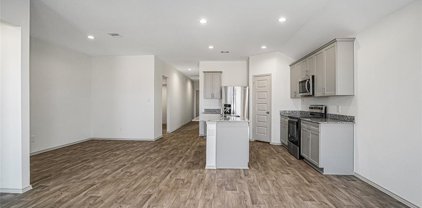 1302 Redbud Lane, Sealy