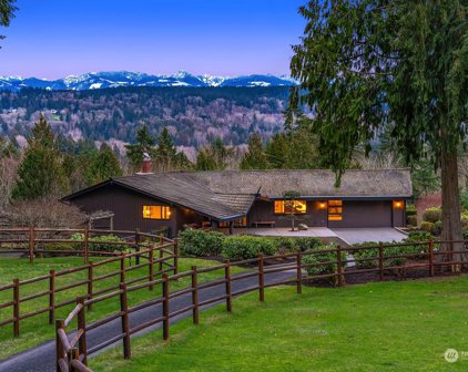 14050 184th Avenue NE, Woodinville