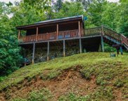 1914 Beach Front Drive, Sevierville image