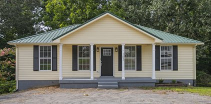 102 Fairview Cir, Ashland City
