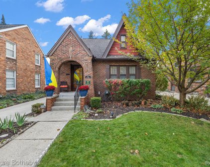 563 W LEWISTON, Ferndale