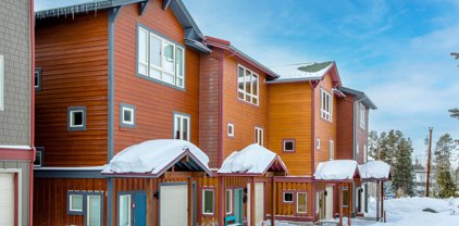 35 Jabberwocky Unit D-4, Fraser