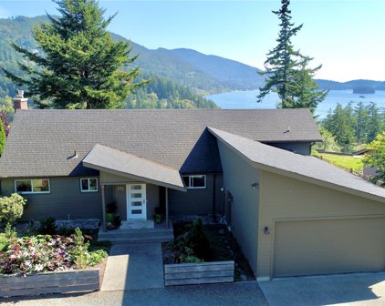 332 Viewcrest Road, Bellingham