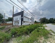 8130,8132 knox, Houston image