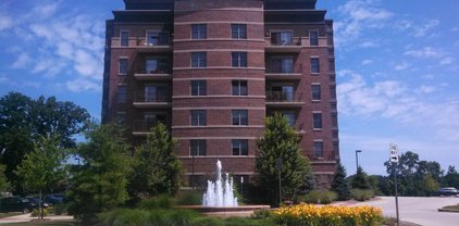 105 Lakeview Drive Unit #403, Bloomingdale