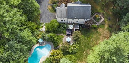 61 Cold Spring Road, Westford
