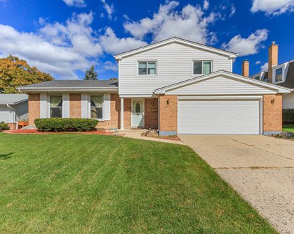 1012 W White Oak Street, Arlington Heights