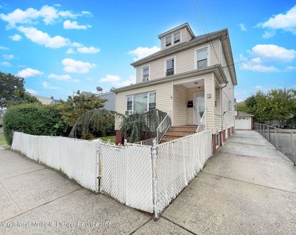 172 Harbor Road, Staten Island