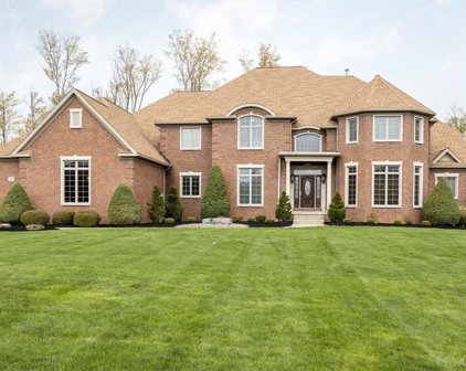 60 Birdsong  Parkway, Orchard Park-146089