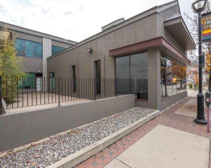 100 FRONT Street Unit 102, Penticton
