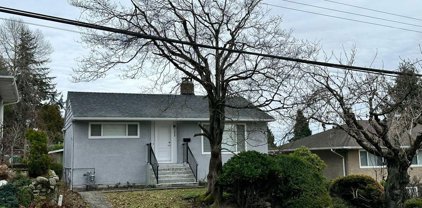 7850 Patterson Avenue, Burnaby