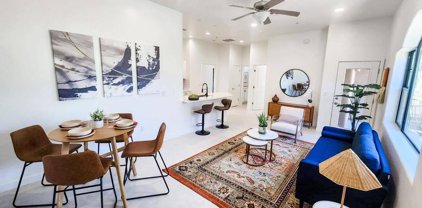 2016 E River Rd #205, Tucson