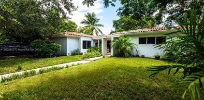 10619 Ne 10th Pl, Miami Shores