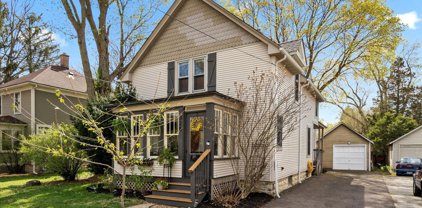 325 Delia Street, Batavia
