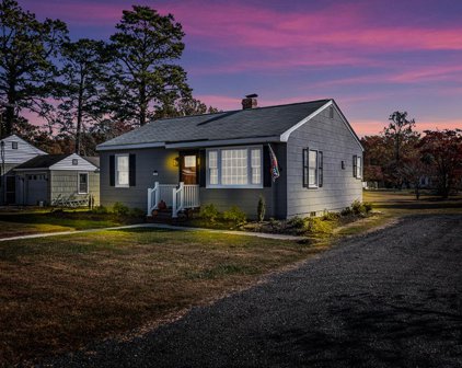 295 Beach Road, White Stone