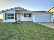 8 Ivey Court, Bloomington image