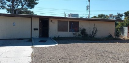 2725 Emmons Avenue, North Las Vegas