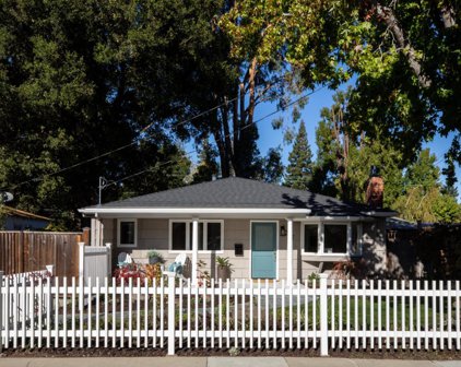 377 Mckendry DR, Menlo Park