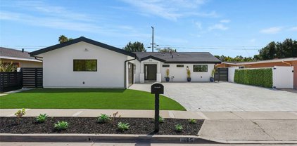 885 Senate Street, Costa Mesa