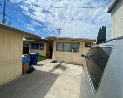 6211 California Avenue, Bell