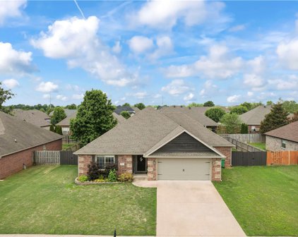 1021 Sienna  Drive, Centerton