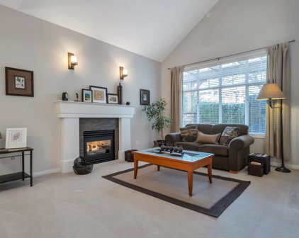 3088 Mulberry Place, Coquitlam