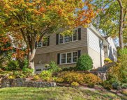 8 Chadwick Road, White Plains image