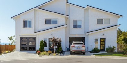2167 Mountain Heights  Dr, Sooke