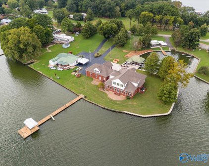 170 County Road 444, Hillsboro