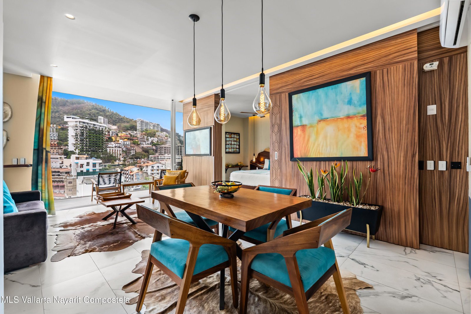 193 Insurgentes Unit 601, Puerto Vallarta, JALISCO N/A — Emiliano Zapata