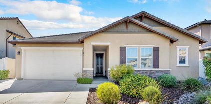 9532 Coolwater Way, Santee