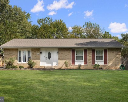 900 N Watford St N, Sterling