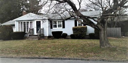 137 Douglas  Road, Warwick