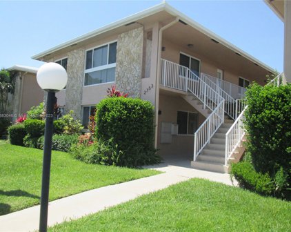 2753 Ne 28th St Unit #4E, Lighthouse Point