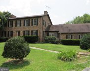 22025 Evergreen Mills Rd, Leesburg image