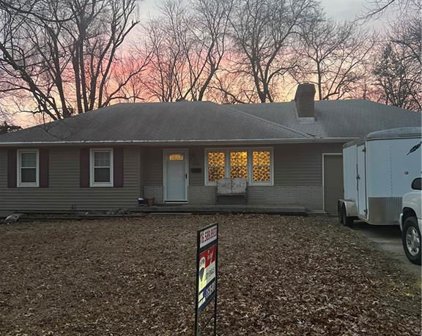 5416 Hedges Avenue, Raytown