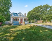 25 Forest Street, Reading image