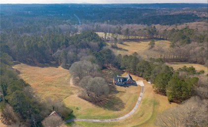 928 Grayson New Hope Road, Lawrenceville