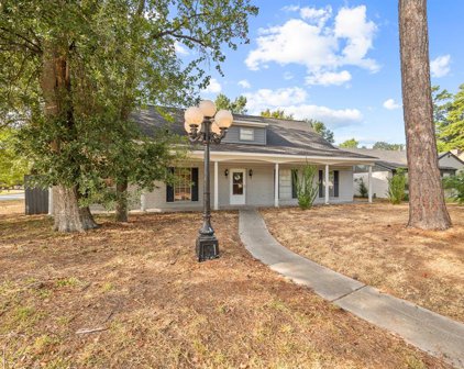 203 Hickory Ridge Drive, Shenandoah