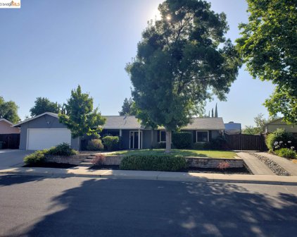 170 Mesquite Ct, Brentwood