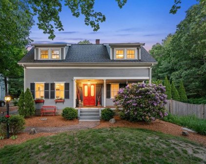 117 Commonwealth Rd, Wayland