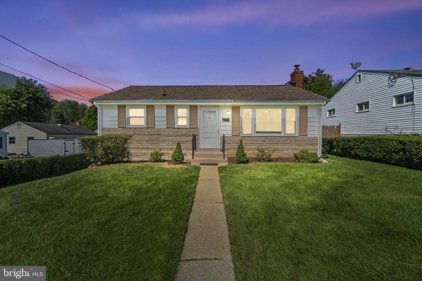 635 Blandford St, Rockville