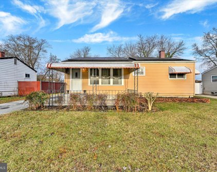 908 Blakistone Rd, Glen Burnie