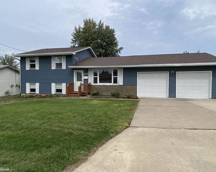 1101 W Jefferson  Avenue, Fairfield